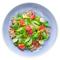 Salad with fresh vegetables and tuna.