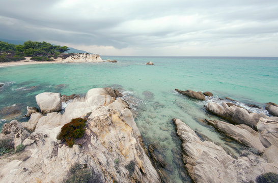 Azure sea, amazing nature background © Savvapanf Photo ©