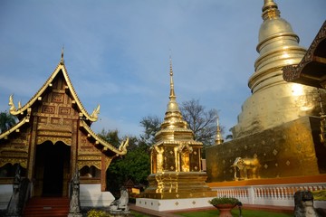 Naklejka premium Wat Phra Singh, Chiang Mai, Thailand