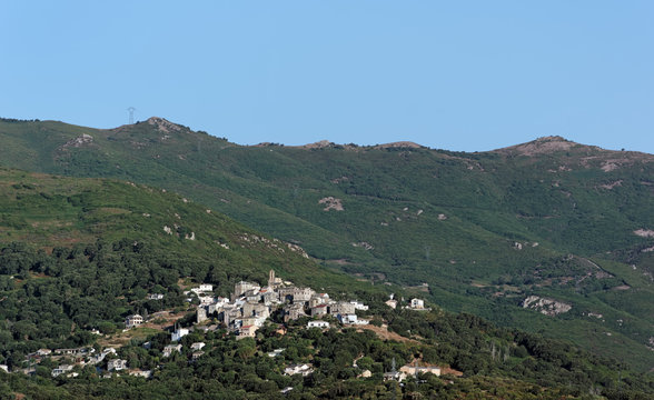 village de Furiani en haute Corse