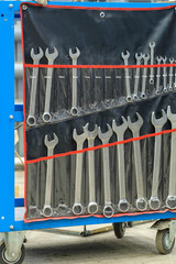 The image of a tool trolley
