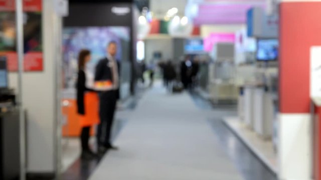 Messe Publikum, Menschen in Bewegung