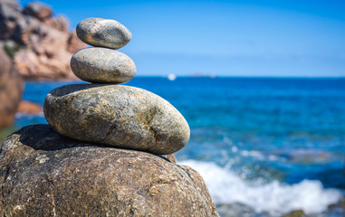 Fototapeta na wymiar Stones into the sea