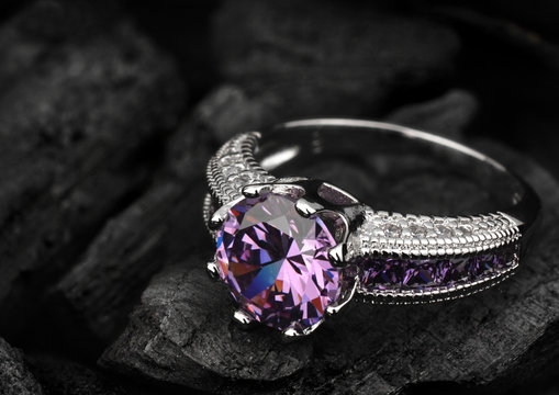 Ring Heart of the forest | White gold, amethyst, black rhodium, diamond