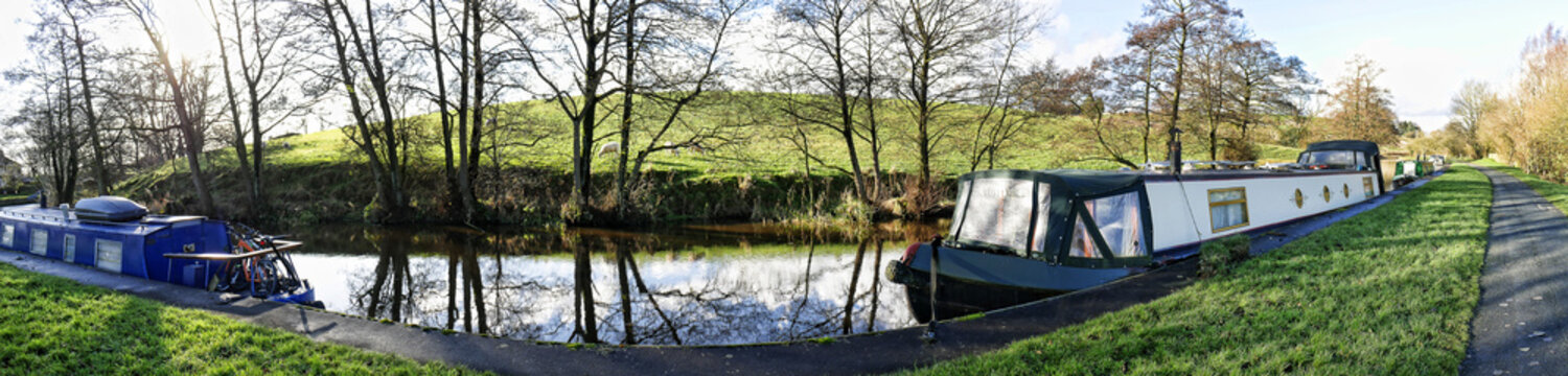 The Leeds Liverpool Canal at Salterforth in the beautiful countryside on the Lancashire Yorkshire border in Northern England
