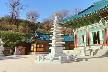 naksansa temple in south korea