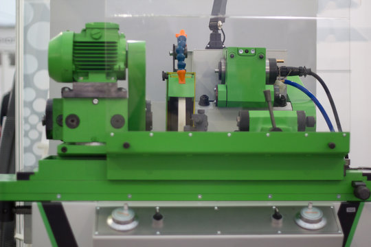 Lathe machine for metal industry