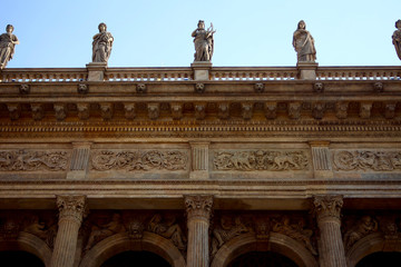 National Theatre in Prague / Sculptures on the ballustrade of opera house