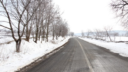 Obraz premium paesaggio invernale in Moldavia