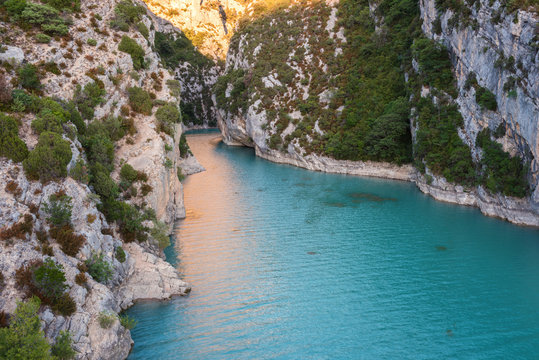 Verdon Gorge (Gorges du Verdon), amazing landscape of the famous canyon with winding turquoise-green colour river and high limestone rocks in French Alps, Provence, France