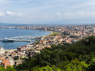 Fototapeta premium Italien, Kampanien, Neapel, Blick von Castellammare de Stabia über den Golf von Neapel