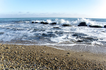  sea ​​waves of stones