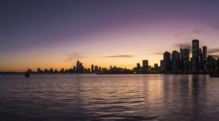 Obraz premium Chicago skyline during the golden hour