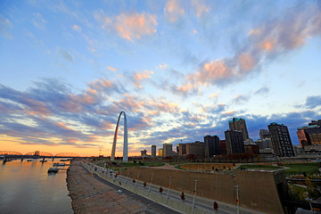 St. Louis, Missouri and the Gateway Arch from Eads Bridge.