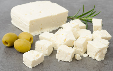 Schafskäse mit Rosmarin