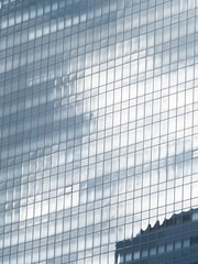 オフィスビルの壁面