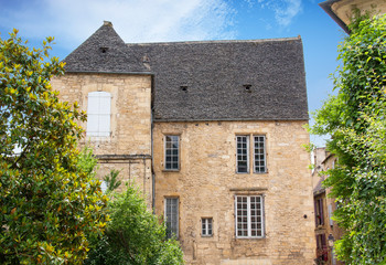 Fototapeta na wymiar Sarlat-la-Canéda. Construction ancienne. Dordogne. Nouvelle Aquitaine