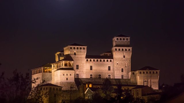 4K Timelapse of the Moonset at the Castle of Torrechiara, Parma, Italy