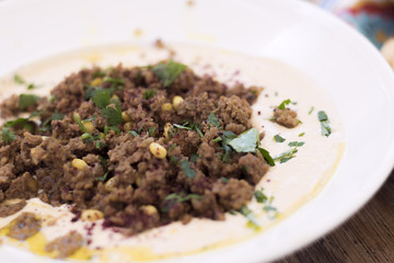 Hummus with beef