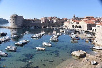 Mar adriático y vistas de Dubrovnik, Croacia