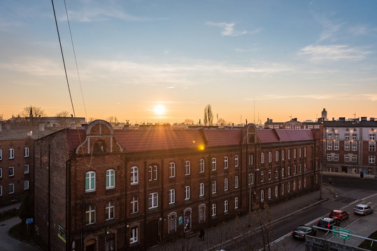 Miasto chorz&oacute;w 