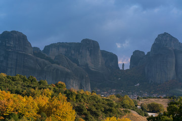Fototapeta na wymiar view of the rocks of Meteora complex in Greece and Kastraki village