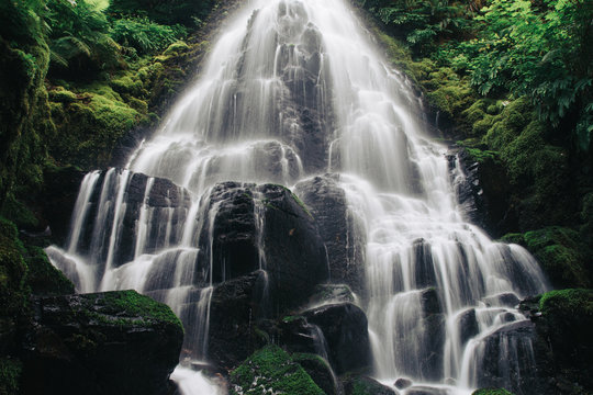 Water cascading on waterfall in Oregon