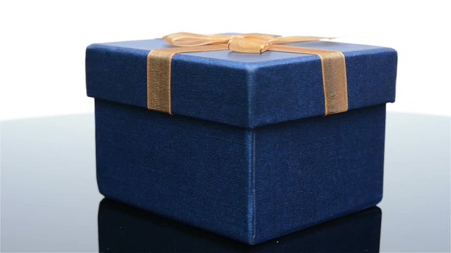 blue present box rotating loopable