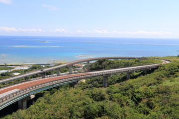 Fototapeta na wymiar 沖縄の絶景　ニライカナイ橋