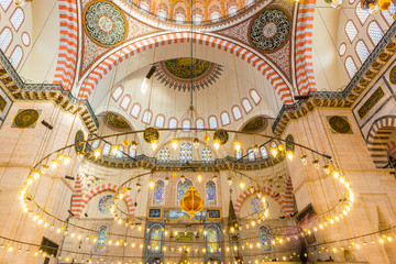 Interior decoration and artworks of Suleymaniye mosque