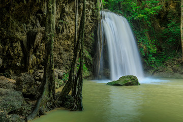 Fototapeta na wymiar Erawan waterfall, Beautiful waterwall in nationalpark of Kanchanaburi province, ThaiLand.
