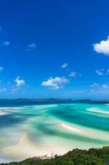 Fototapeta premium Beautiful tropical beach landscape