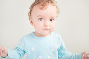 Naklejka premium Portrait of a child emotion on a clean background