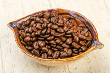 Roasted coffee beans
