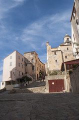 Corsica, 03/09/2017: vista della Cattedrale di Calvi dedicata a San Giovanni Battista, antica chiesa cattolica nel centro della cittadella arroccata di Calvi