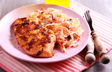 Peanut and lemon turkey fillet and coleslaw salad