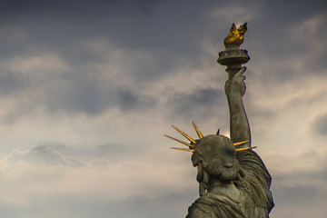 Fototapeta premium Statue of Liberty Paris