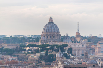 Fototapeta na wymiar A view of the St Peter's basilica and Vatican in Rome. Italy.