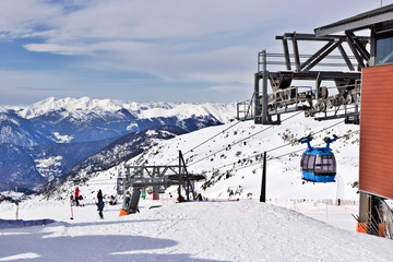 Fototapeta na wymiar Elevator cabin about the station in ski resort.