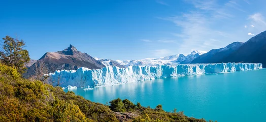 Fototapete Rund Panorama of glacier Perito Moreno in Patagonia © neurobite