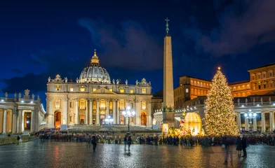 Fotobehang Sint-Pietersbasiliek in Rome met Kerstmis © e55evu