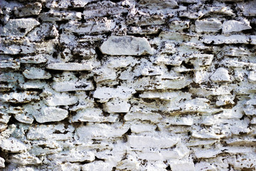 Lime layered masonry curtain stone wall