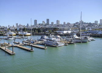 Fototapeta na wymiar harbour in San Francisco