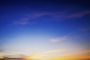 Naklejka premium beautiful twilight sky background