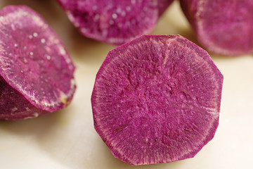 Obraz na płótnie Canvas Purple Sweet Potato Pieces