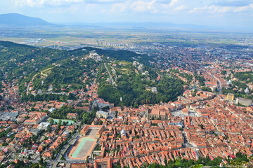 Obraz premium View of Brasov city in the valley, Romania