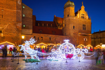 Fototapeta premium Traditional Christmas fair in the old town of Gdansk, Poland