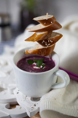 Suppe blau