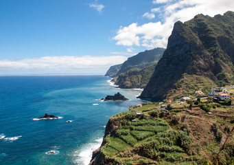 Fototapeta premium View of the Northern coastline of Madeira, Portugal, in the Sao Vicente area