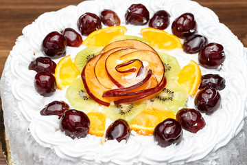 Fruit cake with creme